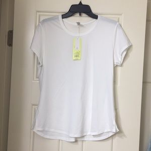 ✨ 2 for $12 ✨ NWT moisture wicking T-shirt
